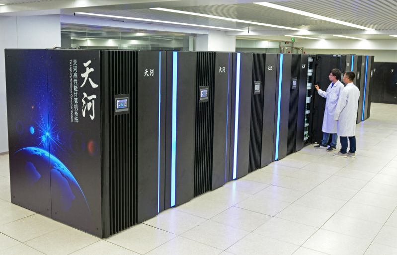 银河三号巨型计算机图片